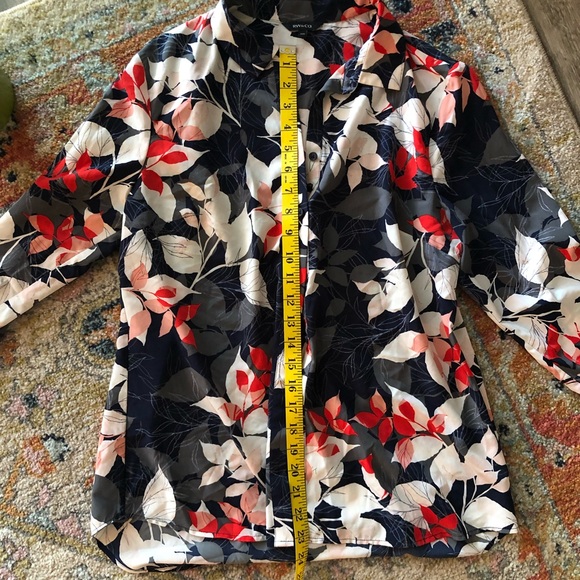 RW&CO. | Floral Button Up Blouse - Picture 2 of 7